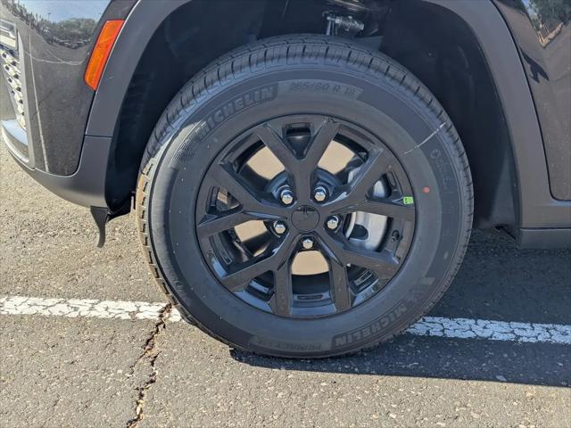 2026 Jeep Grand Cherokee L Altitude 4x2
