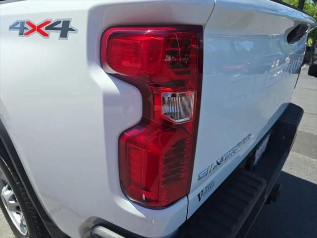 2026 Chevrolet Silverado 2500HD Crew Cab, Standard Bed, WT, 4WD