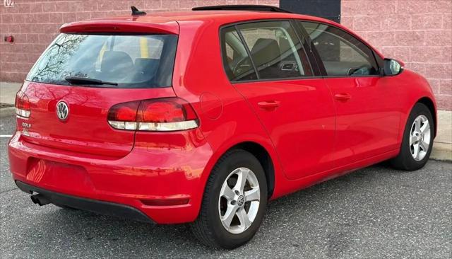 2013 Volkswagen Golf 2.5L 4-Door