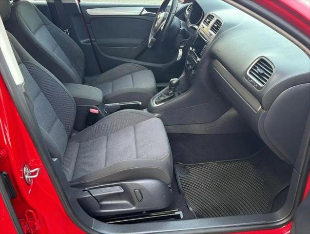 2013 Volkswagen Golf 2.5L 4-Door
