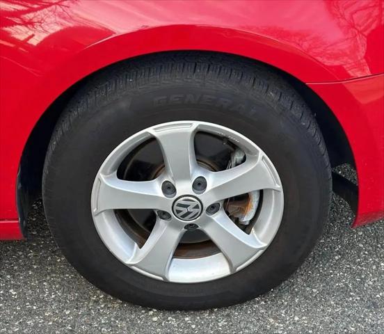 2013 Volkswagen Golf 2.5L 4-Door