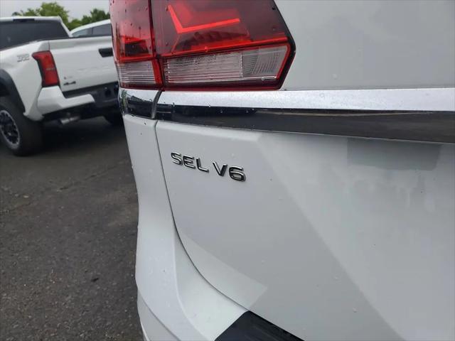 2022 Volkswagen Atlas 3.6L V6 SEL Premium R-Line