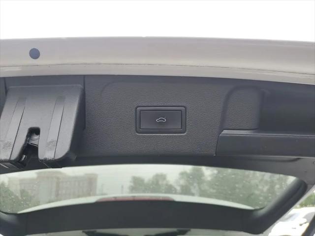 2022 Volkswagen Atlas 3.6L V6 SEL Premium R-Line