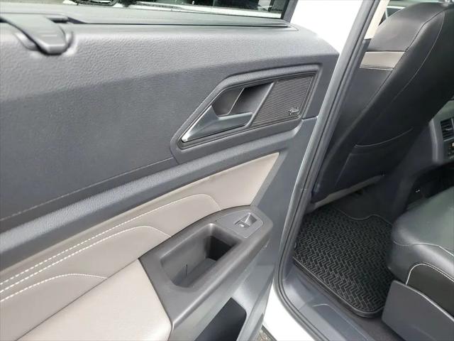 2022 Volkswagen Atlas 3.6L V6 SEL Premium R-Line