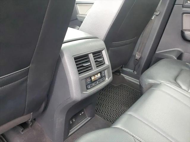 2022 Volkswagen Atlas 3.6L V6 SEL Premium R-Line