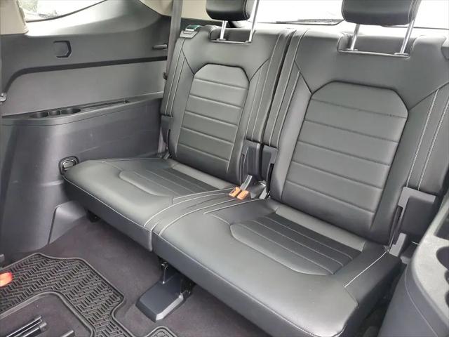 2022 Volkswagen Atlas 3.6L V6 SEL Premium R-Line