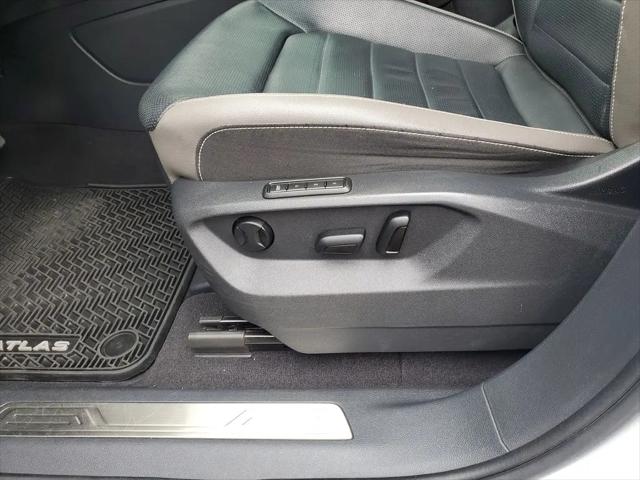 2022 Volkswagen Atlas 3.6L V6 SEL Premium R-Line