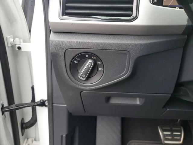2022 Volkswagen Atlas 3.6L V6 SEL Premium R-Line
