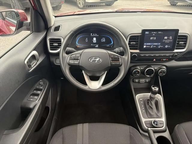 2025 Hyundai Venue SEL
