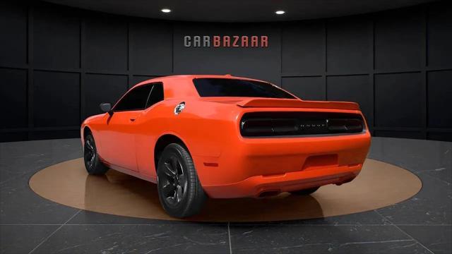 2015 Dodge Challenger SXT