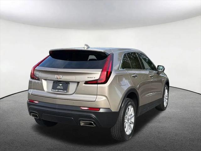 2022 Cadillac XT4 FWD Luxury