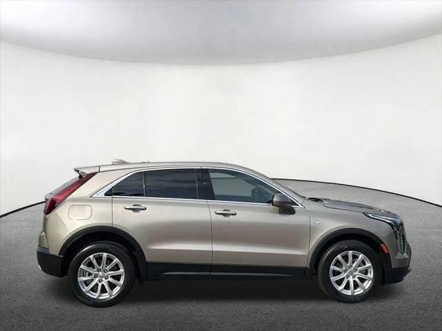 2022 Cadillac XT4 FWD Luxury
