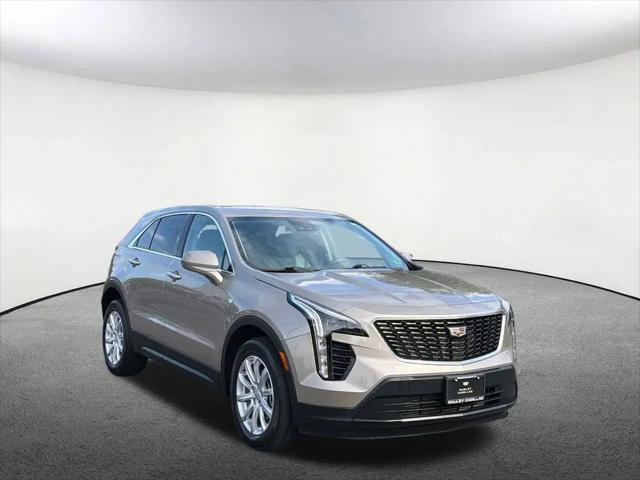 2022 Cadillac XT4 FWD Luxury