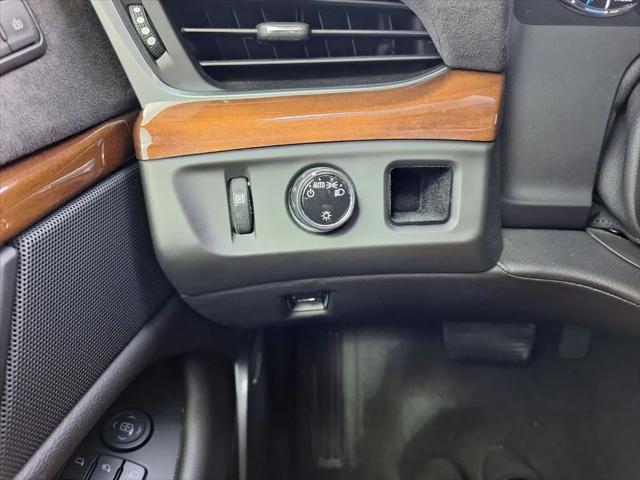 2020 Cadillac Escalade 2WD Premium Luxury