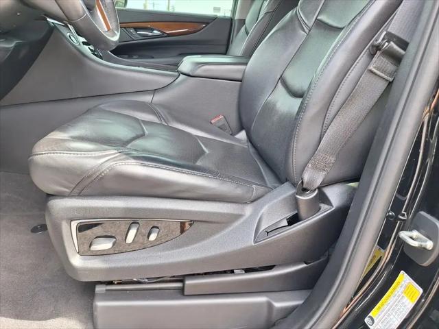 2020 Cadillac Escalade 2WD Premium Luxury