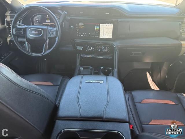 2025 GMC Sierra 2500HD 4WD Crew Cab Standard Bed AT4