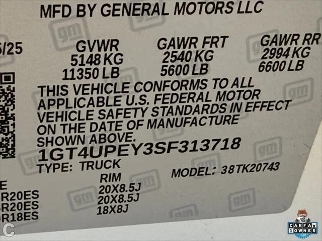 2025 GMC Sierra 2500HD 4WD Crew Cab Standard Bed AT4