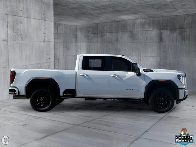 2025 GMC Sierra 2500HD 4WD Crew Cab Standard Bed AT4
