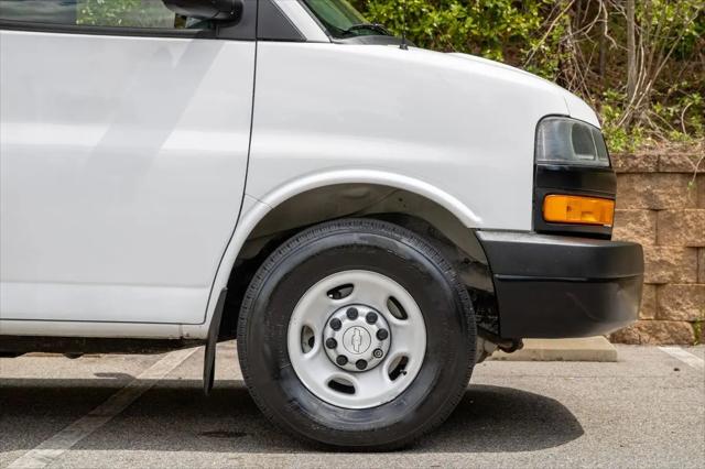 2019 Chevrolet Express Work Van
