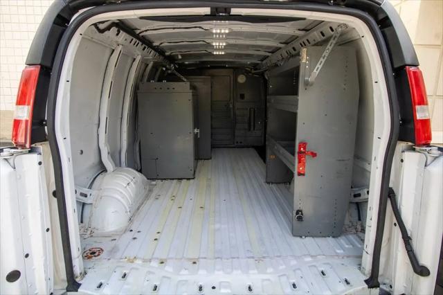2019 Chevrolet Express Work Van