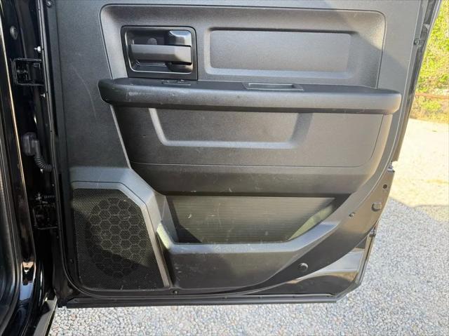 2022 Ram 2500 Tradesman Crew Cab 4x4 6'4" Box