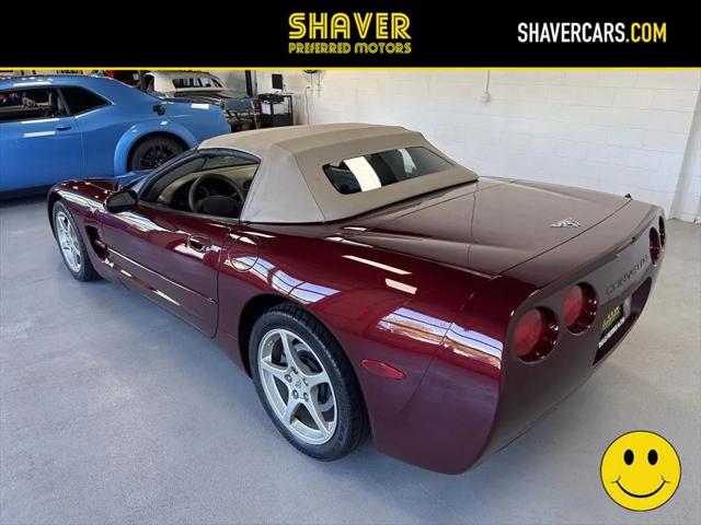 2003 Chevrolet Corvette Base
