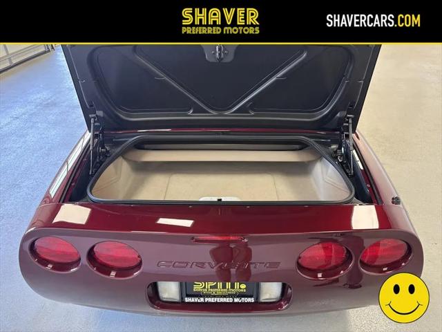 2003 Chevrolet Corvette Base