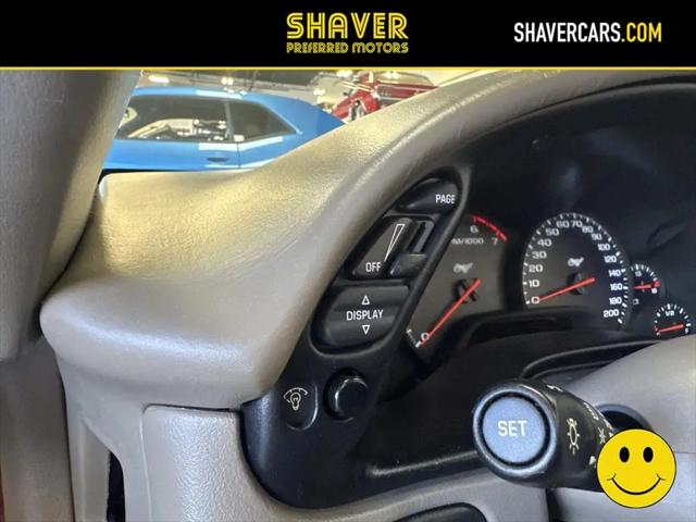 2003 Chevrolet Corvette Base