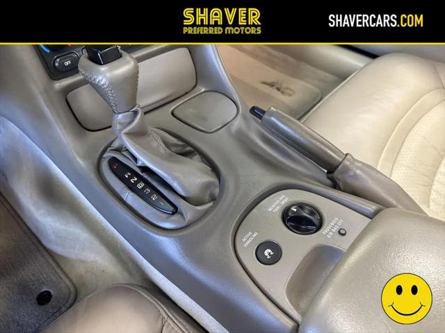 2003 Chevrolet Corvette Base