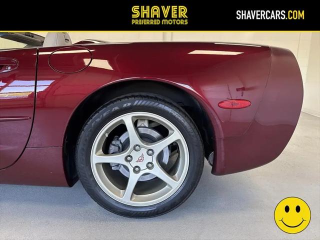 2003 Chevrolet Corvette Base