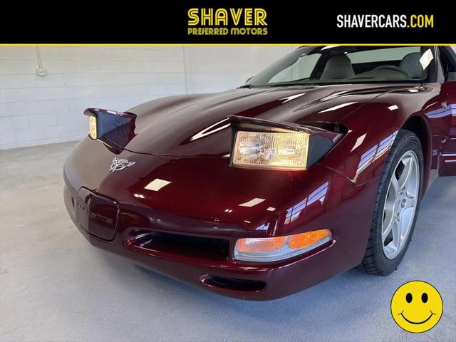 2003 Chevrolet Corvette Base
