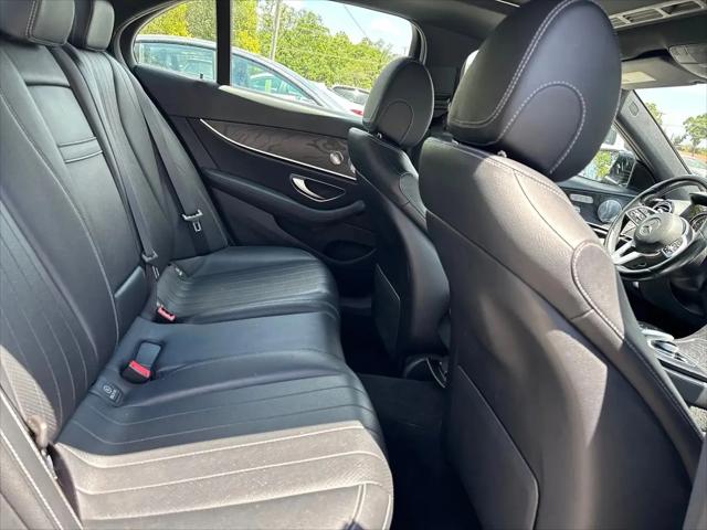 2019 Mercedes-Benz E-CLASS E 300 E 300