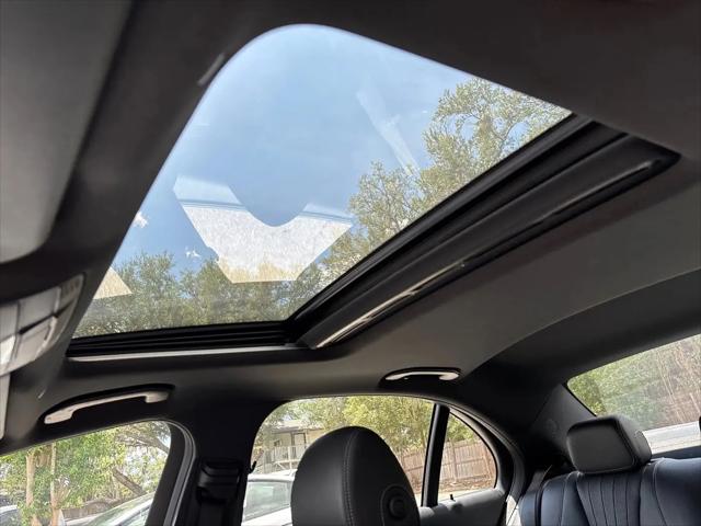 2019 Mercedes-Benz E-CLASS E 300 E 300