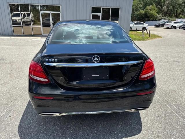 2019 Mercedes-Benz E-CLASS E 300 E 300