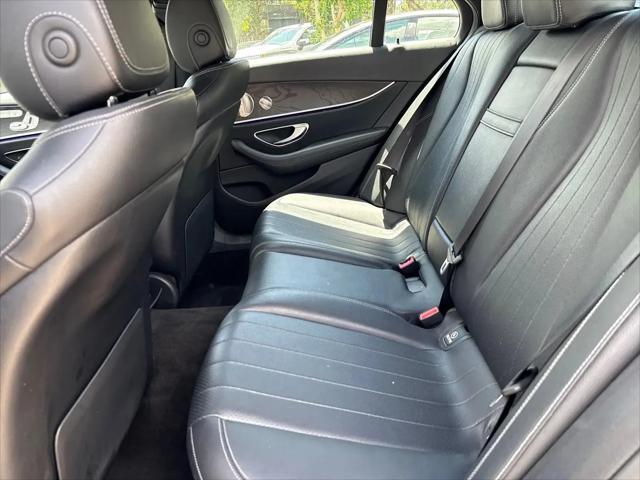 2019 Mercedes-Benz E-CLASS E 300 E 300