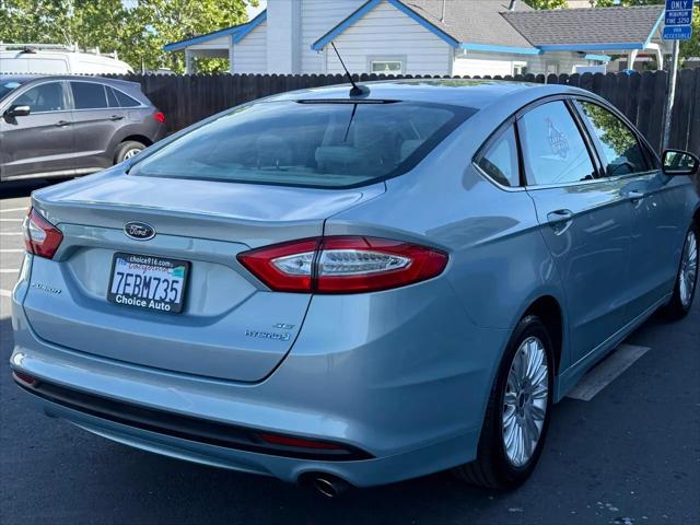 2014 Ford Fusion Hybrid SE