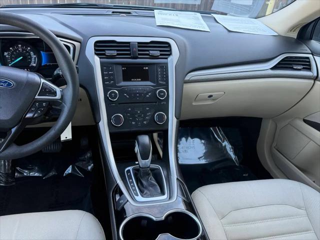 2014 Ford Fusion Hybrid SE