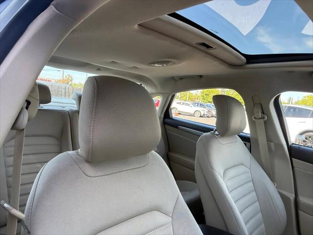 2014 Ford Fusion Hybrid SE