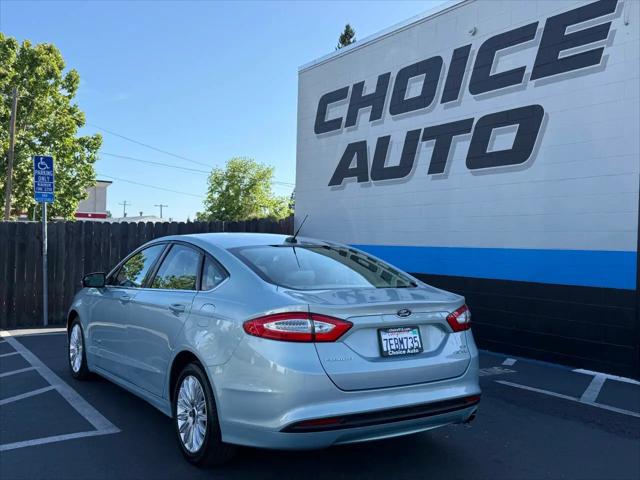 2014 Ford Fusion Hybrid SE