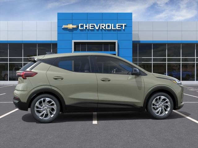 2027 Chevrolet Bolt LT FWD