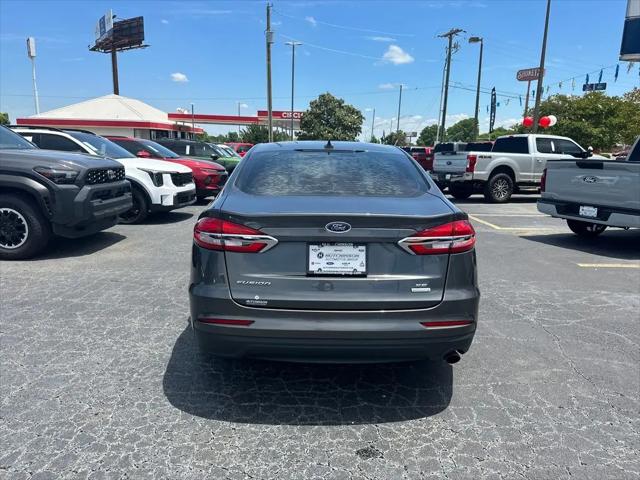 2020 Ford Fusion SE