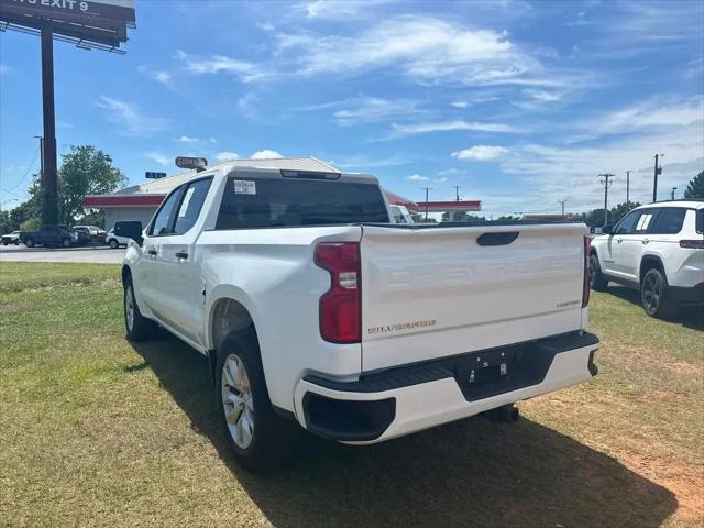 2021 Chevrolet Silverado 1500 2WD Crew Cab Short Bed Custom