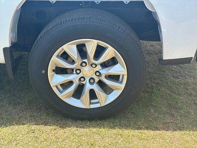 2021 Chevrolet Silverado 1500 2WD Crew Cab Short Bed Custom