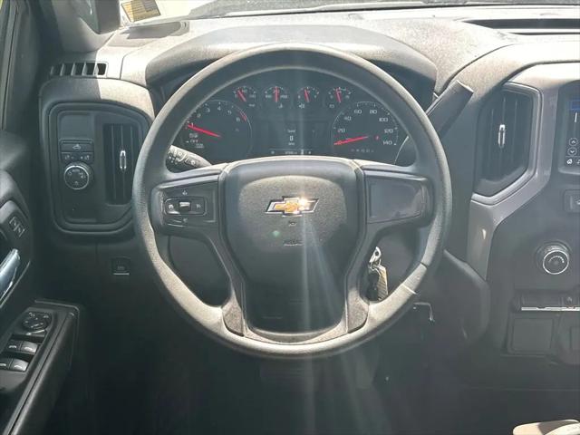 2021 Chevrolet Silverado 1500 2WD Crew Cab Short Bed Custom