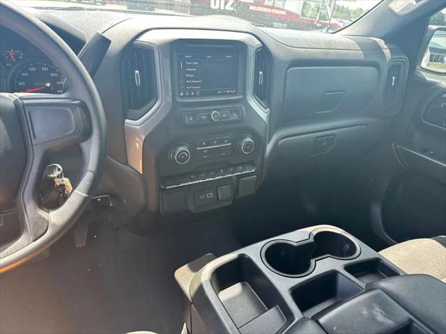 2021 Chevrolet Silverado 1500 2WD Crew Cab Short Bed Custom