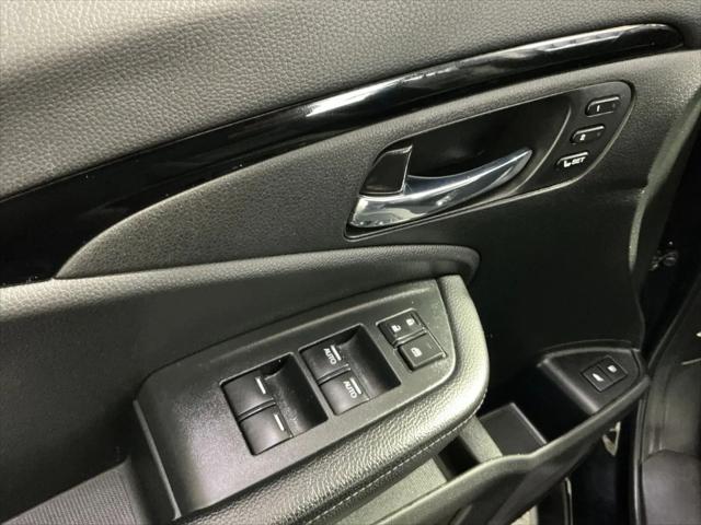 2021 Honda Pilot AWD Touring 8 Passenger