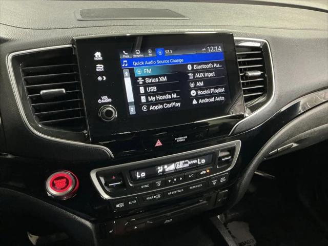 2021 Honda Pilot AWD Touring 8 Passenger