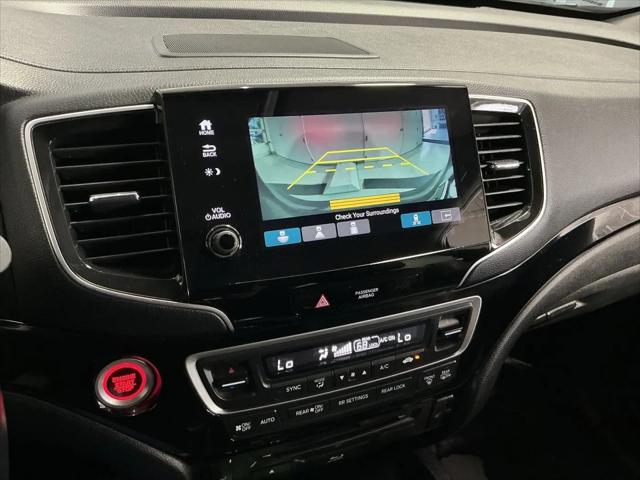 2021 Honda Pilot AWD Touring 8 Passenger