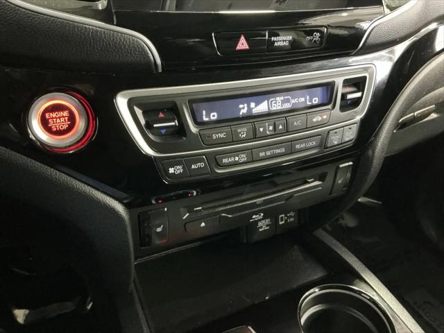 2021 Honda Pilot AWD Touring 8 Passenger