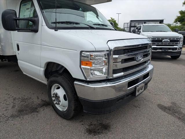 2027 Ford E-Series Cutaway E-Series Cutaway